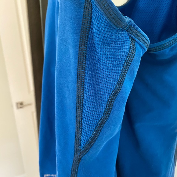 Nike Dri-Fit Athletic Tank, Built-In Self Bra - Picture 2 of 3